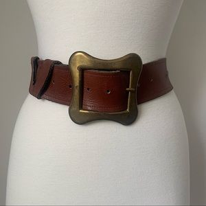 Vintage brown leather belt